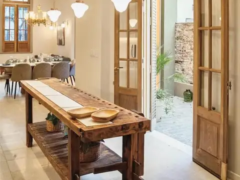 Casa 4 ambientes con 2 baños
