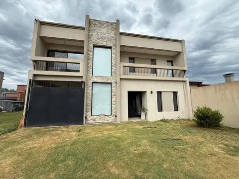 Areco - Alquiler amoblado casa 4 amb con pileta