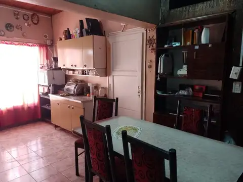 VENTA CASA+DEPTO, REV. DE MAYO 1890 GODOY CRUZ