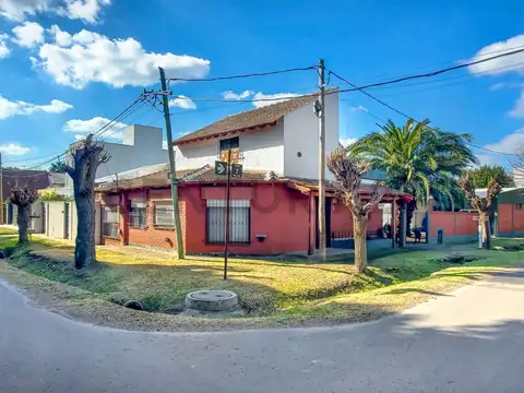 7 esquina 55 2100, Piso 0