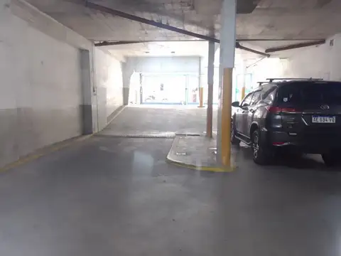 2 Cocheras en venta en Micro Centro