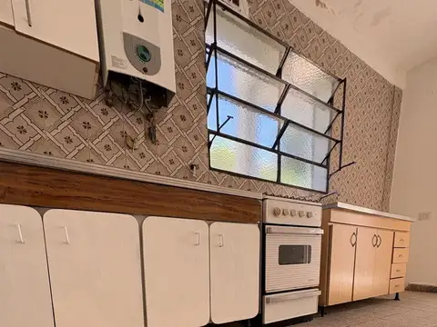 PH interno de 3 amb con Patio en Lanús Este