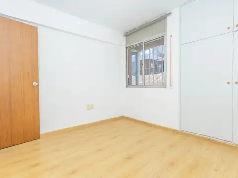 VENTA APTO 2 DORMITORIOS CON RENTA, EN AGUADA