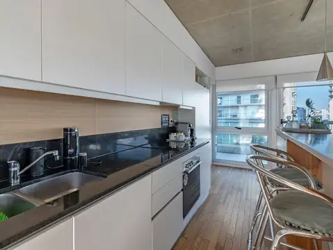 Departamento en Alquiler en Olivos Vías/Río, USD 2.000