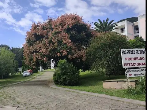 En venta departamento PB Tres Cerritos