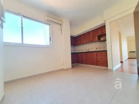 Departamento 4 ambientes con 2 baños