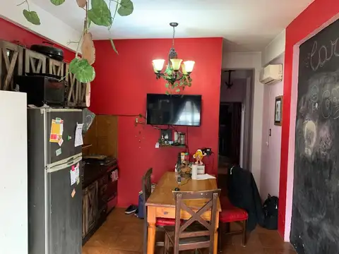 Depto Tipo Casa 5 ambientes con 2 baños