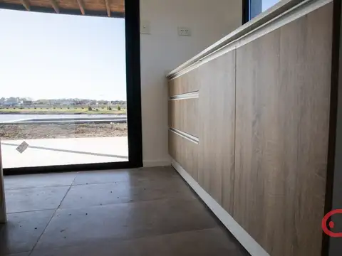 Casa en Venta en San Sebastian, USD 300.000