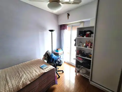 Departamento 4 ambientes con 2 baños