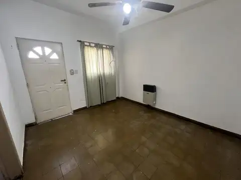 Casa en Venta en Villa Gobernador Udaondo, USD 58.000