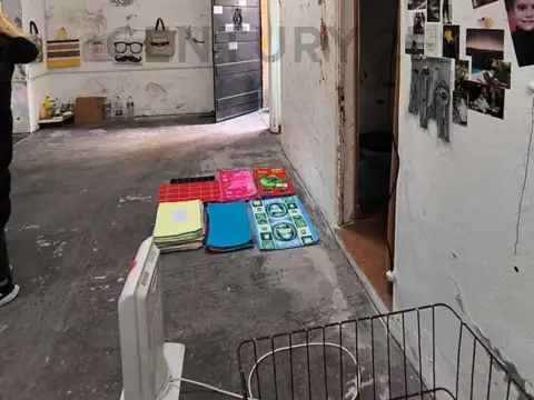 Casa en Alquiler en Villa del Parque, $ 800.000