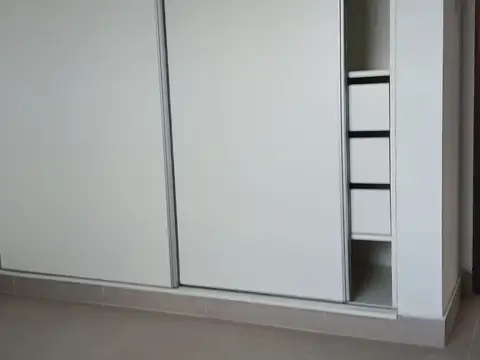 Casa en Alquiler con 1 cochera