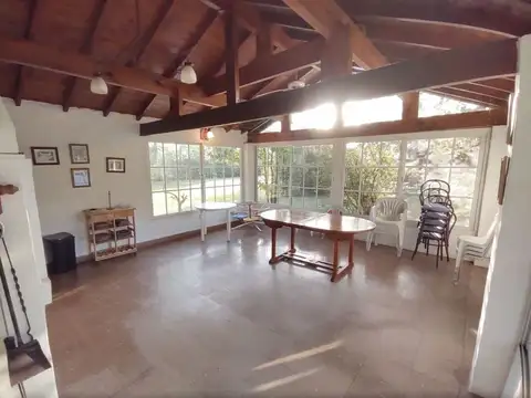 Casa 5 ambientes con 3 baños