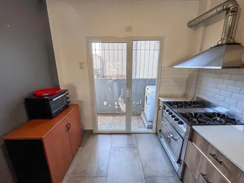 Depto Tipo Casa en Venta 40 años