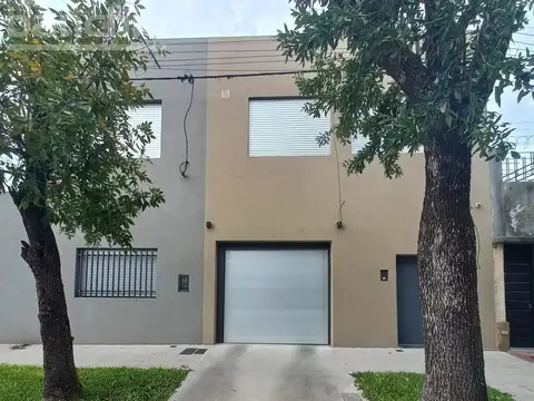 Casa - Sarmiento