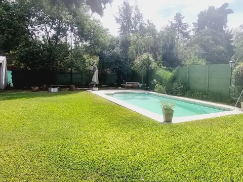 Casa en Parque Leloir