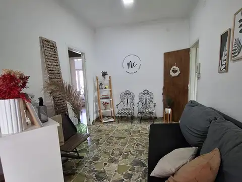 Depto Tipo Casa en Venta de 5 ambientes