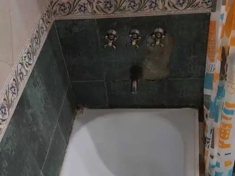 Casa 3 ambientes con 2 baños