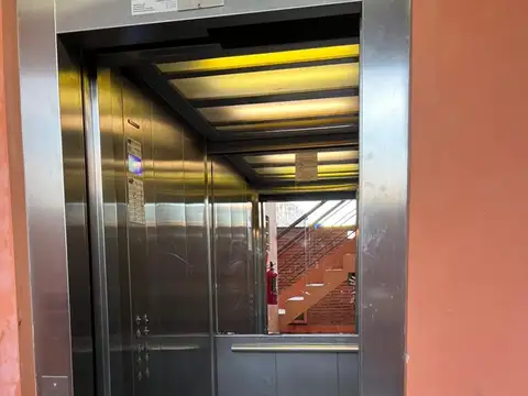 ALEM LEANDRO N. 600, Piso 1