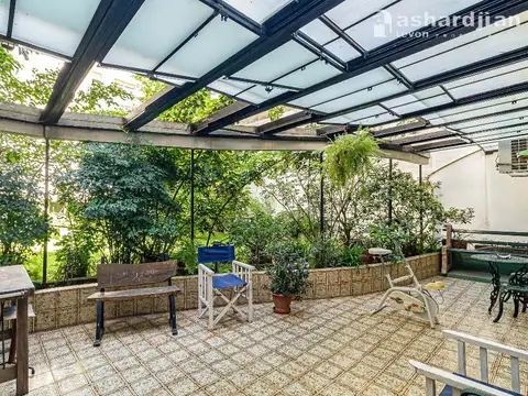 ARAOZ 2400, Piso P.B.