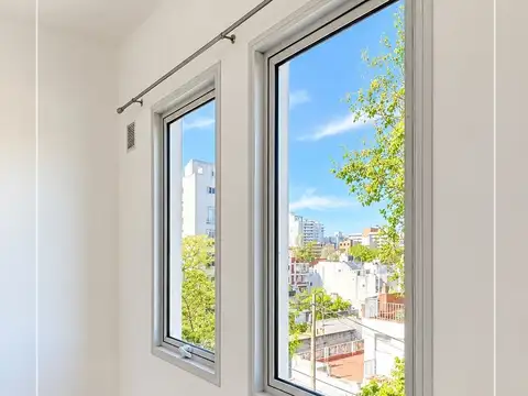 Sarmiento 2600, Piso 3