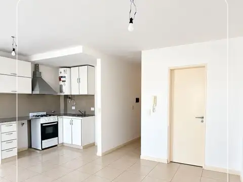 Departamento en Alquiler en Caseros, $ 450.000