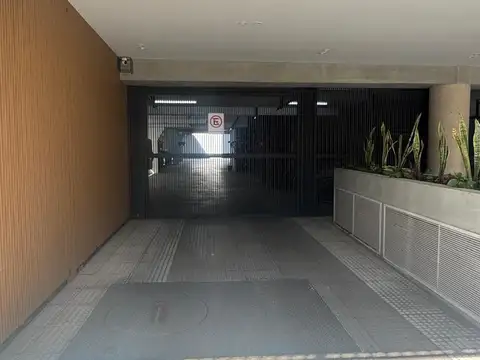 San Blas 2900, Piso Pb