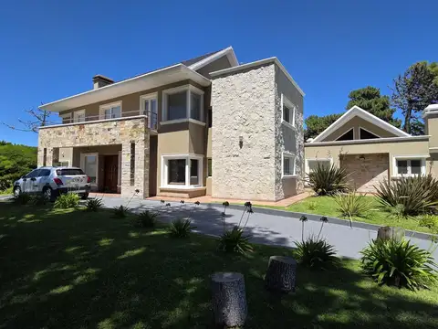 Casa en Venta de 6 dormitorios