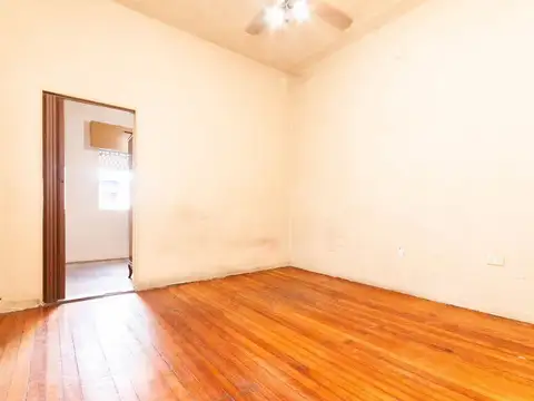 Depto Tipo Casa en Venta 47 años