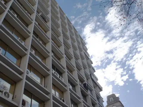 Oficina en Alquiler en Centro , $U 16.000