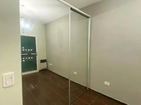 Casa en Alquiler de 1 dormitorio