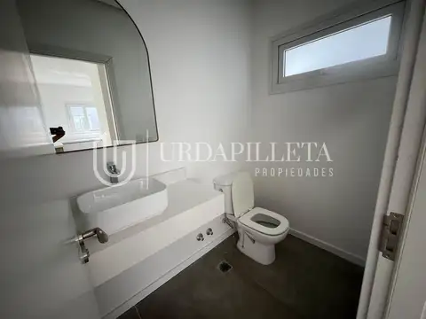 Departamento en Venta con 2 cocheras