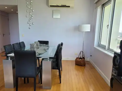Departamento en Alquiler con 1 cocheras