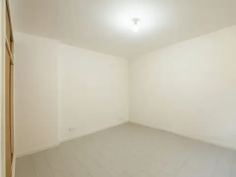 Depto Tipo Casa en Venta 26 años