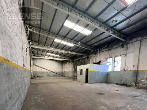 Galpon 3000 m2 en venta - Sarandi
