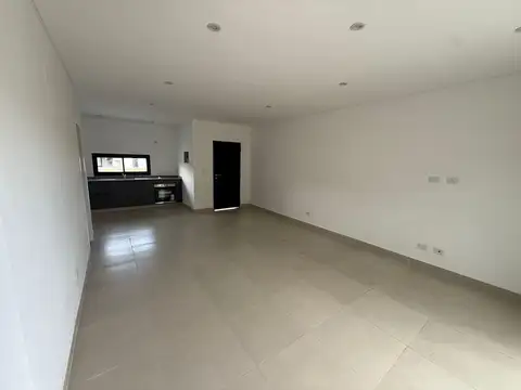 Local en Venta en El Aljibe, USD 128.000