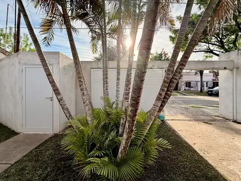 Casa en Venta en Avellaneda, USD 180.000