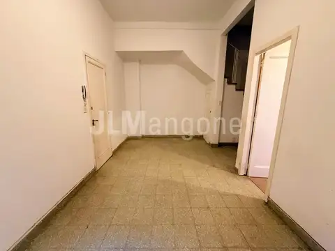 Depto Tipo Casa en Venta de 3 ambientes