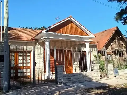 Av. 520 n 1724 e/12 y 13 1700, Piso 0