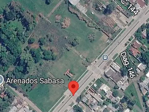 Sobre avenida 32 y 145 - Lote comercial -