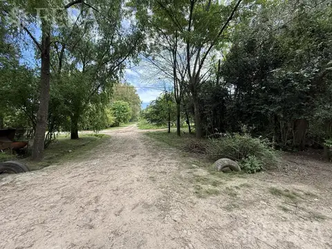 BARRIO PARQUE LAS ACACIAS al 100