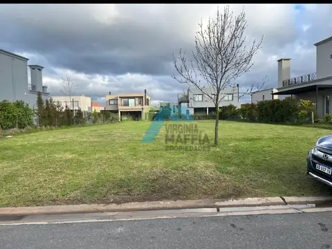 Terreno en Venta en Puertos - Barrio Ceibos, USD 79.000