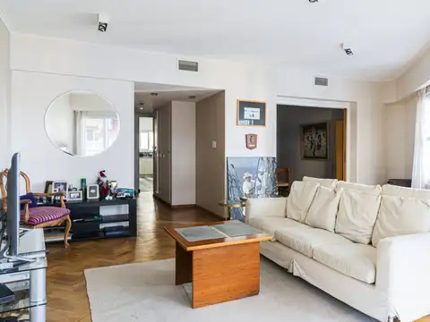 Arroyo 800, Piso 6