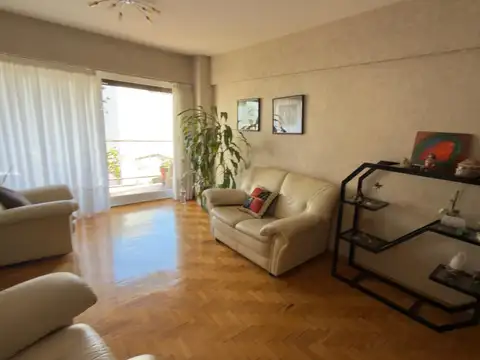 Departamento en Venta de 4 dormitorios