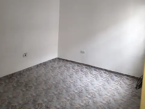 Departamento en Alquiler en Martín, $ 350.000