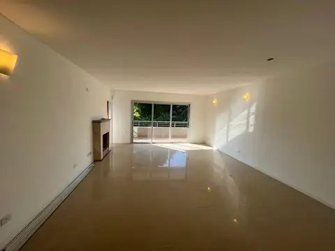 Departamento en Alquiler de 5 ambientes
