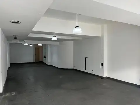 Av Cordoba 5125 , Piso PB