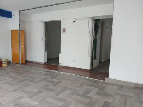 Local en Alquiler 25 años