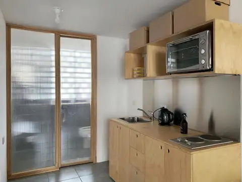 Fondo Comercio en Venta con 2 cocheras