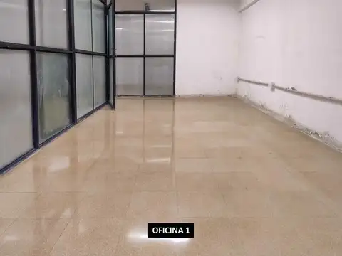 Oficina en Alquiler al Este
